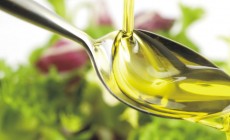 Το ελαιόλαδο, τρέφει, συντηρεί, προστατεύει, τονώνει, θεραπεύει, με χημειοπροστατευτικές ιδιότητες