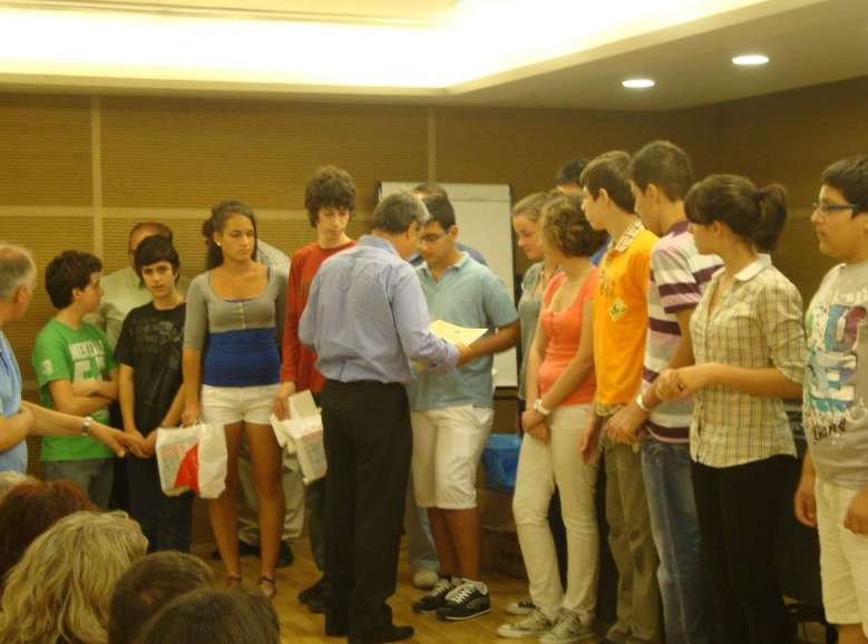 Οι βραβευθέντες στους φετινούς διαγωνισμούς Χανιωτών μαθητών από το παράρτημα Χανίων της Ελληνικής Μαθηματικής Εταιρείας