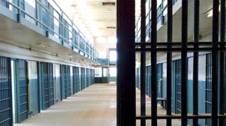 Χώρους συνεύρεσης συζύγων – συντρόφων με κρατούμενους στις φυλακές Γρεβενών και “παιδικό επισκεπτήριο”, εξήγγειλε ο Παρασκευόπουλος