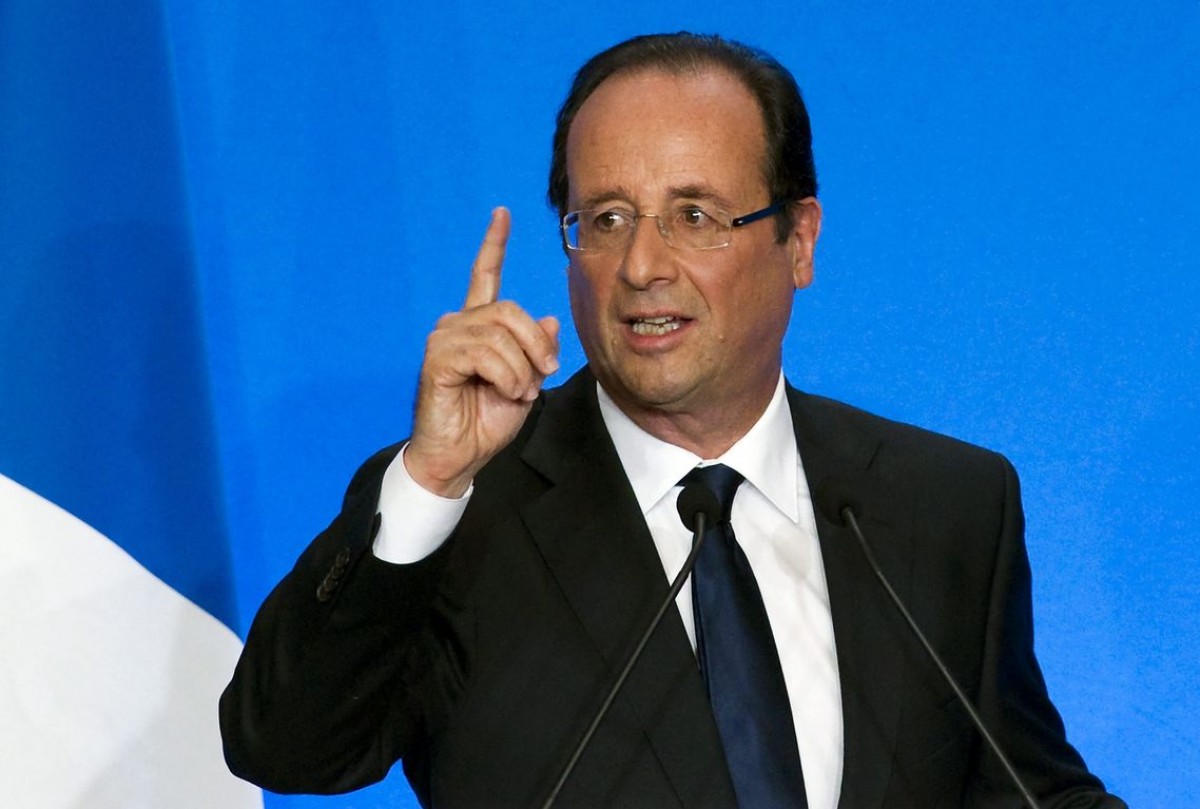 «Επανίδρυση» της Ευρωζώνης με τη Γαλλία στην εμπροσθοφυλακή θέλει ο Ολάντ: “Θα πρέπει να αποκαταστήσουμε την ηθική δύναμη που ήταν η ισχύς της Ευρώπης”
