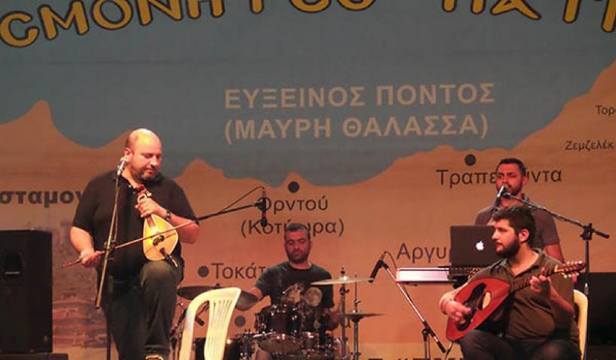 Νίκος Ζωϊδάκης: Η Κρήτη χορεύει κότσαρι και ο Πόντος μαντινάδες | Βίντεο