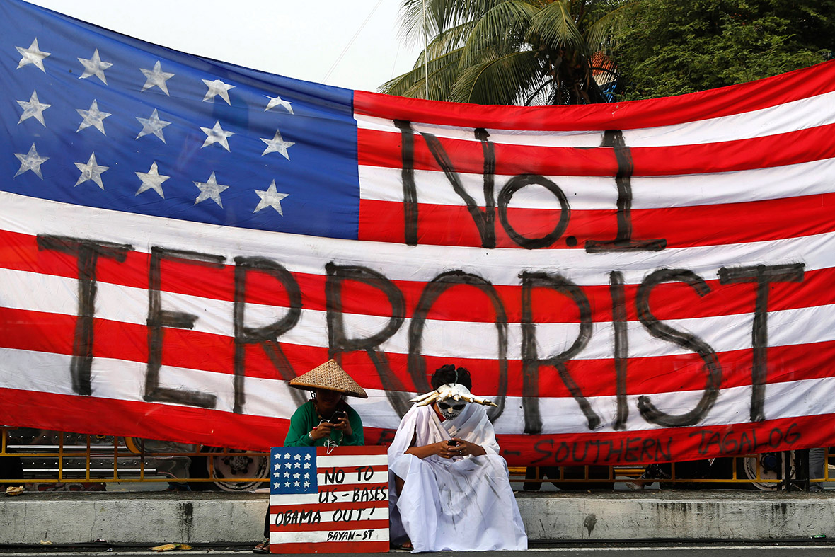 29 apri 2014 – The signing of a controversial 10-year agreement giving the US military greater access to bases in the Philippines has led to protests during US President Barack Obama’s state visit to Manila