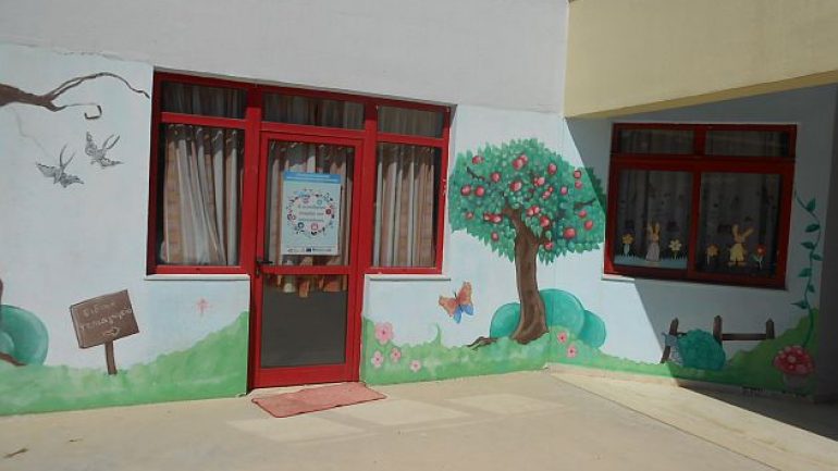 Ένα άστεγο σχολείο στο Ρέθυμνο