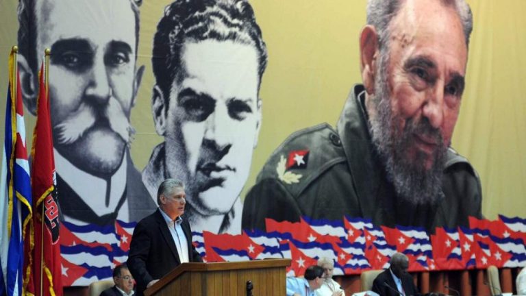 Τέλος οι Κάστρο στην Κούβα