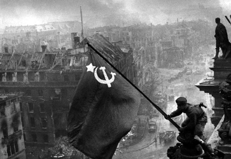 Εορτασμός της λήξης του Β’ Παγκοσμίου Πολέμου στα Χανιά