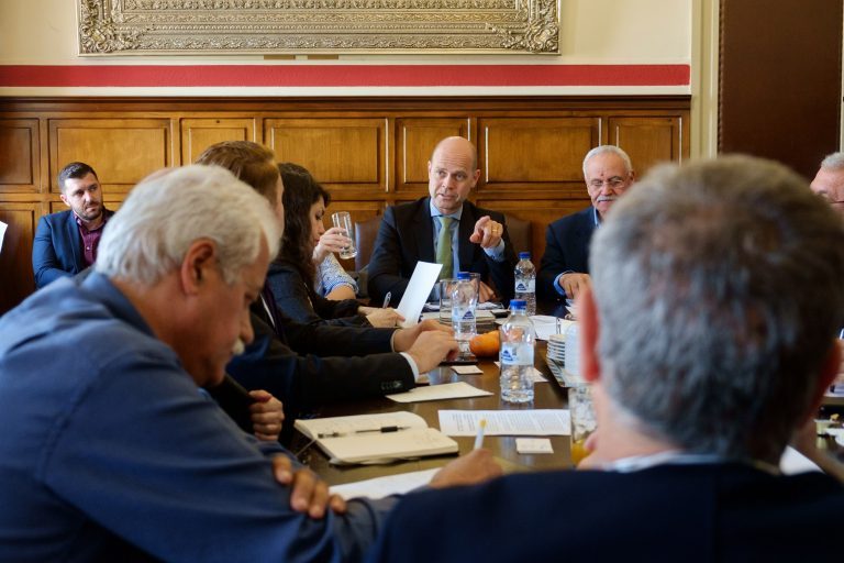 Συνάντηση Τ. Βάμβουκα με τον Διευθύνοντα Σύμβουλο της Fraport, Alexander Zinell