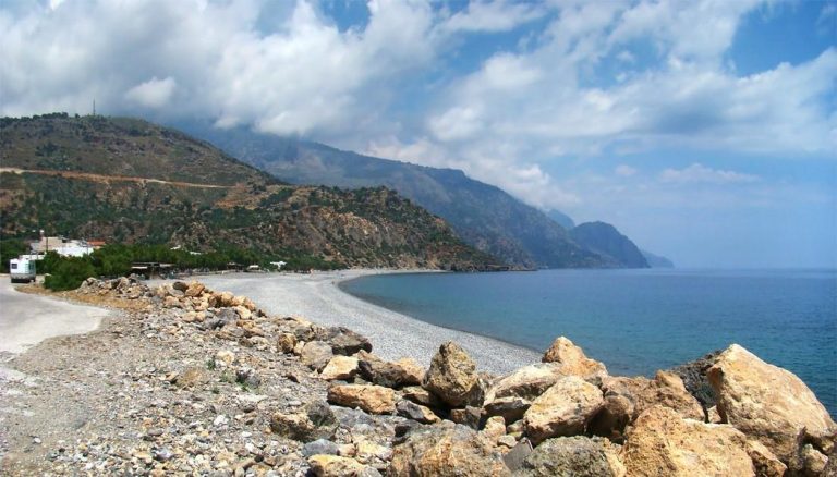 Τραγωδία στη Σούγια: 57χρονη Ελληνίδα πνίγηκε μπροστά στα μάτια λουομένων