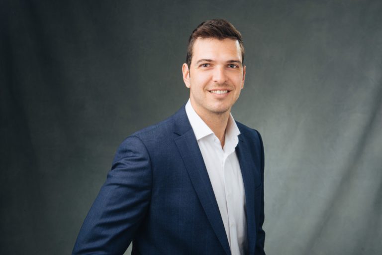 Χανιά: Πρωτοβουλία αλληλεγγύης από τον Αλέξανδρο Μαρκογιαννάκη – Εκδήλωση με κοινωνικό πρόσημο στη Λέσχη Αξιωματικών