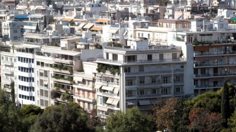 Με σπασμένα φρένα έτρεξαν τον Σεπτέμβριο η ζήτηση, οι τιμές πωλήσεις και ενοικίων στα ακίνητα – θα συνεχίσουν να καταγράφουν υψηλές ανατιμήσεις και το 2026