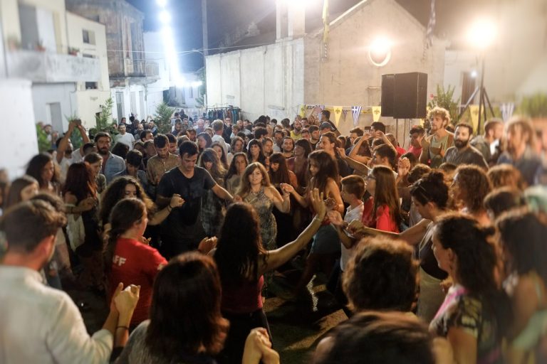 Κάτοικοι και φορείς της Αγίας Μαρίνας καταγγέλλουν την Ένωση Ξενοδόχων Χανίων για παρέμβαση με στόχο την καταστολή της ετήσιας πολιτιστικής εκδήλωσης