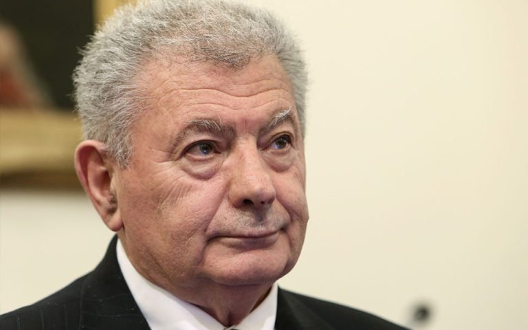Μάρτυρας άλλαξε την κατάθεσή του και υποστήριξε πως είδε ταχύπλοο δίπλα στο φουσκωτό του Σήφη Βαλυράκη