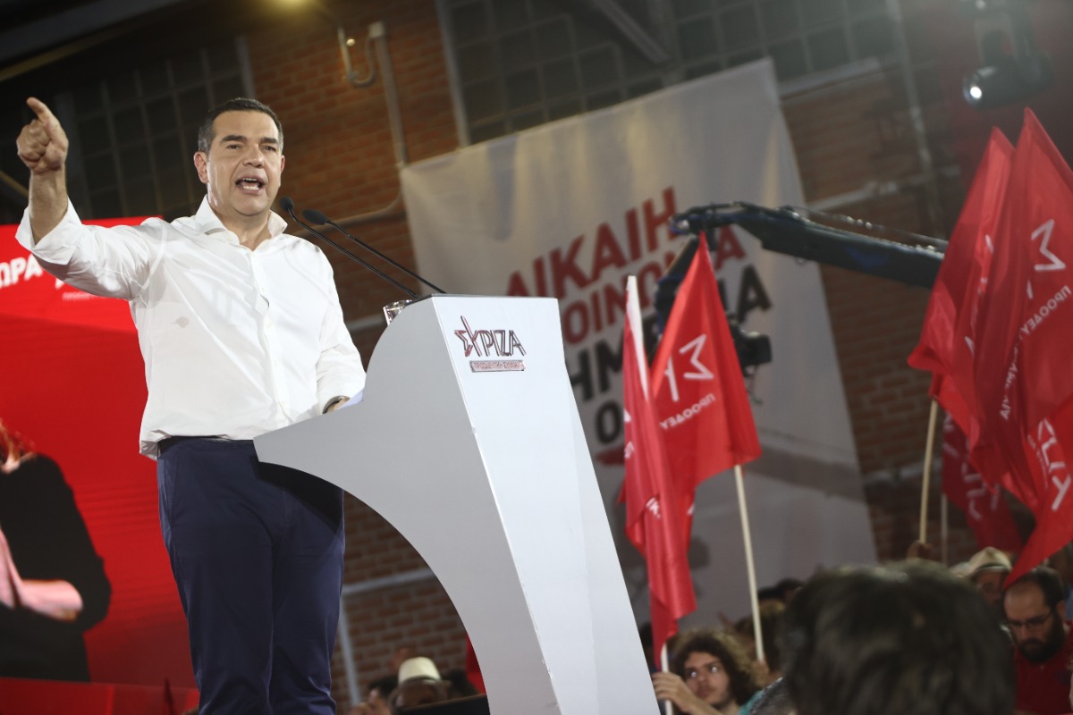 TSIPRAS-THESSALONIKI.jpg