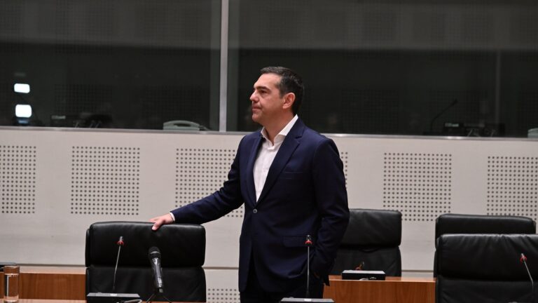 Τέλος εποχής στον ΣΥΡΙΖΑ: Παραιτήθηκε ο Αλέξης Τσίπρας – «Δεν θα είμαι υποψήφιος για την ηγεσία» – Ολόκληρη η δήλωση παραίτησης | Βίντεο