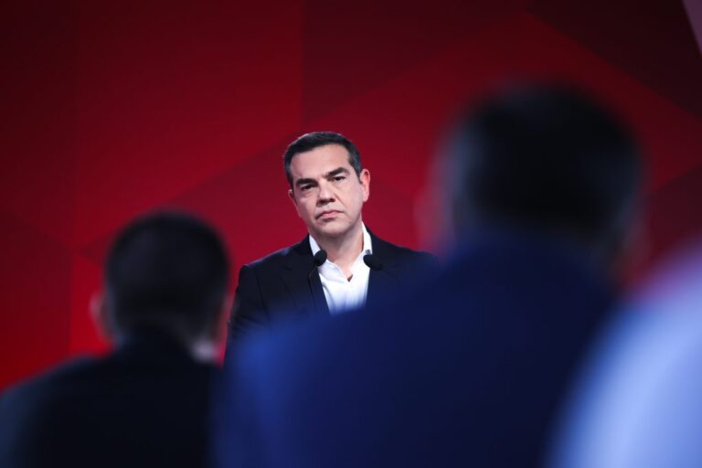 Και πάλι καλά να λένε στον ΣΥΡΙΖΑ που το ΠΑΣΟΚ είναι γεμάτο Σημιτικούς…