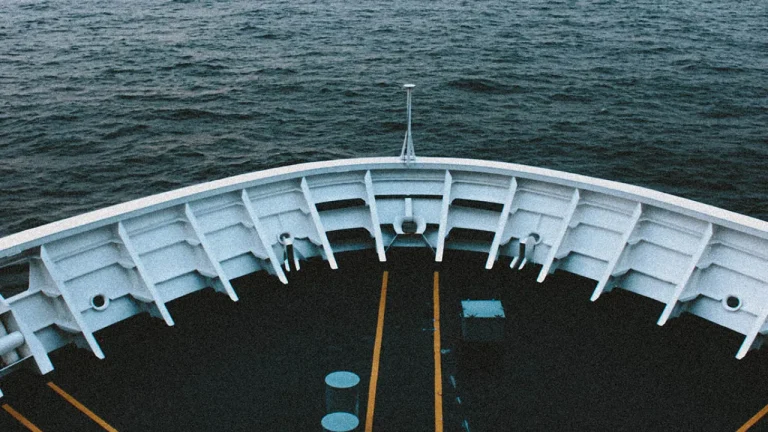 54χρονος βρέθηκε νεκρός μέσα στο πλοίο της ΑΝΕΚ