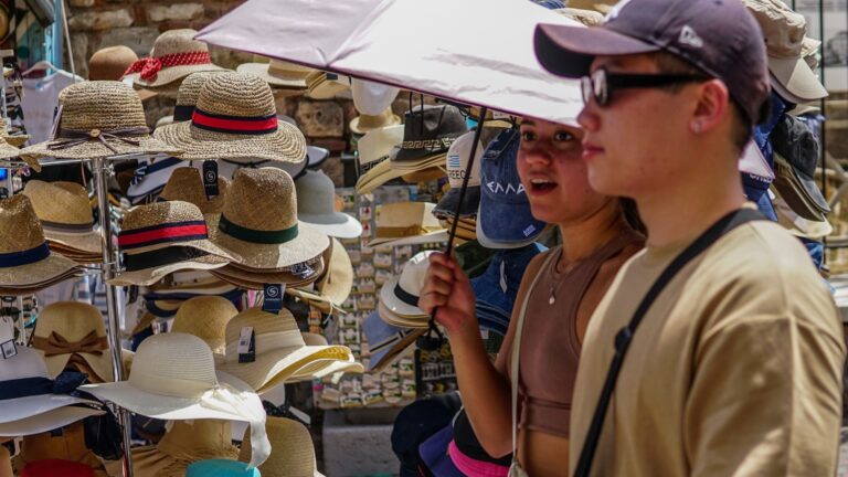 Χανιά: Ρεκόρ επισκεψιμότητας με τριπλή άφιξη κρουαζιερόπλοιων