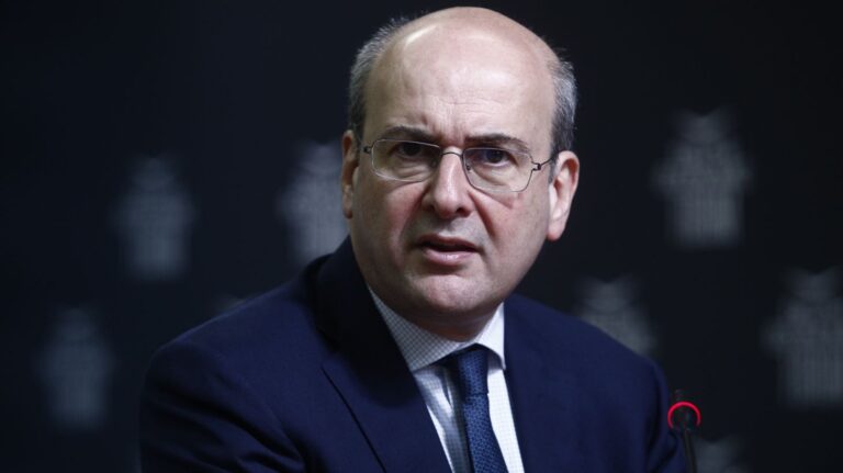 Χατζηδάκης: Πράσινο φως από την Κομισιόν για τις πληρωμές από τον ΟΠΕΚΕΠΕ – Σε περίπου 10 ημέρες οι καταβολές