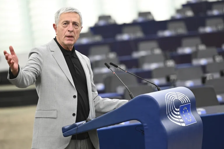 Όταν ο Κούλογλου θεωρεί  ως προσόν ηγεσίας το …Χόλυγουντ