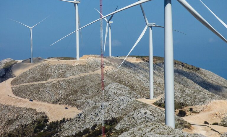 Ρέθυμνο: Κινητοποιήσεις στην ενδοχώρα για το αιολικό έργο 47 ανεμογεννητριών της ΤΕΡΝΑ Ενεργειακή – Στο επίκεντρο ο ιστορικός χώρος του Αρκαδίου