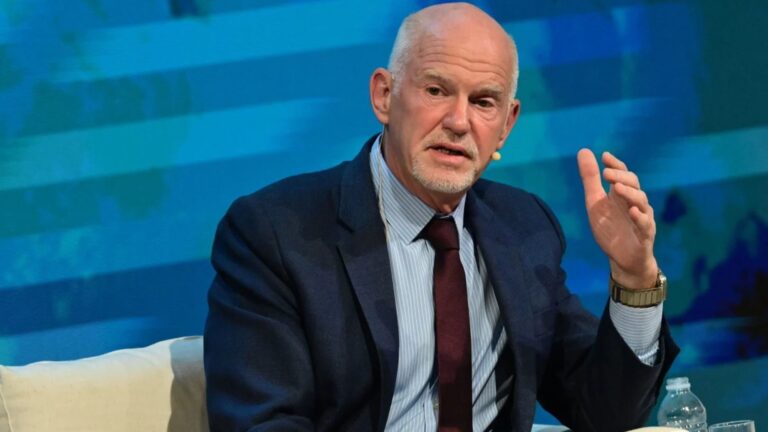 Αρχείο Επστάιν:  Oι παρασκηνιακές επαφές της Deutsche Bank μία ημέρα μετά το Δημοψήφισμα με τον Γιώργο Παπανδρέου