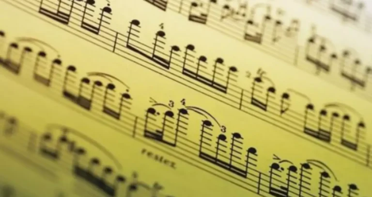 Χανιά: Το «ξηλωμένο» δίχτυ κοινωνικής προστασίας και η οργή των μουσικών – Στο στόχαστρο η ΔΥΠΑ και οι «κόφτες» των επιδομάτων