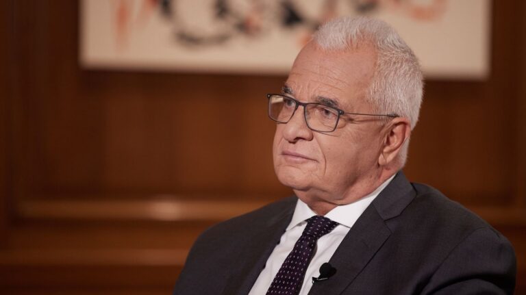 Γιάννης Πρετεντέρης: “Πρέπει να είσαι διαταραγμένος για να πας να κάψεις το σπίτι κάποιου”