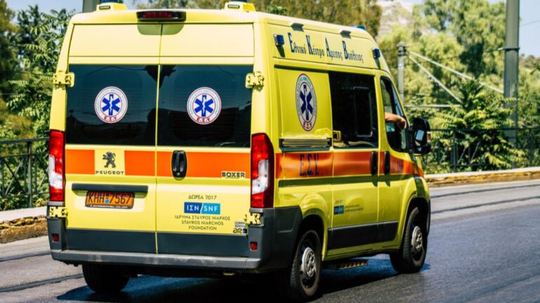 Μάχη για τη ζωή της δίνει 12χρονη μετά από σοβαρό τροχαίο στη Μεσσαρά