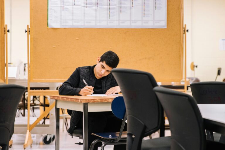 Τελική αποτίμηση ΕΙΔΙΚΑ 2025-2026: Ένα σχολείο σε σταυροδρόμι μεταξύ παιδαγωγικής ουσίας και εκπαιδευτικής πολιτικής