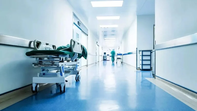 Πανεπιστήμιο Κρήτης: «Ασπίδα» στους γιατρούς της Νευρολογικής – Ψήφισμα-καταπέλτης κατά της 7ης ΥΠΕ για τις αναγκαστικές μετακινήσεις