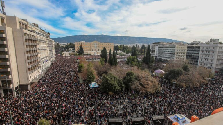 Ο Εμπορικός Σύλλογος Χανίων καλεί σε συμμετοχή στη συγκέντρωση για τα Τέμπη