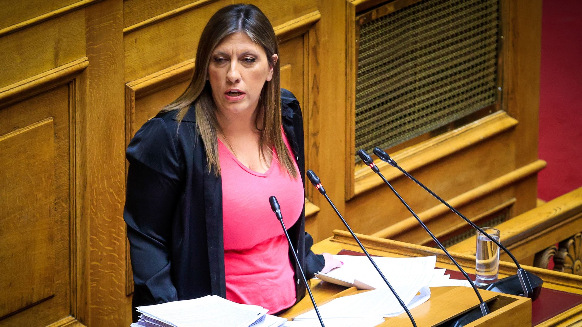 zoi-konstantopoulou-876-new