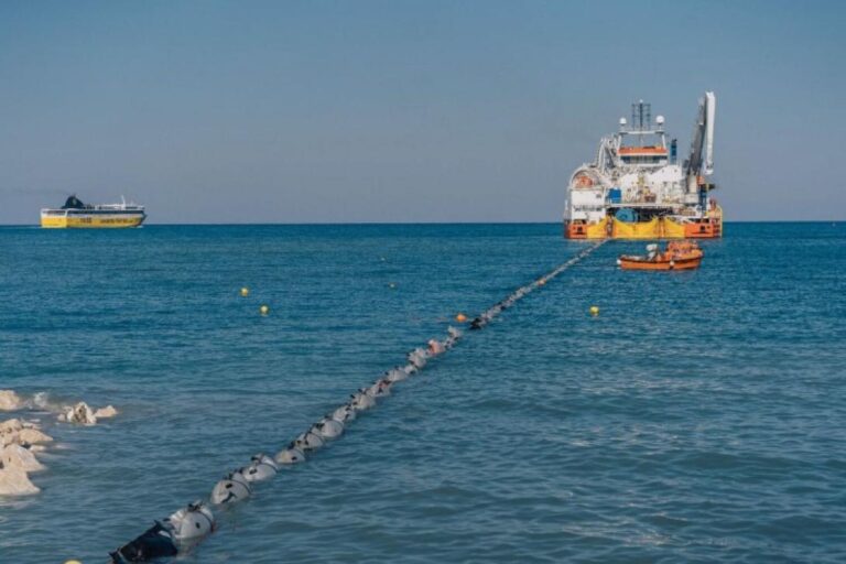 Κάλυψε πλήρως τη ζήτηση στην Κρήτη η διασύνδεση με την Αττική τους δύο πρώτους μήνες λειτουργίας