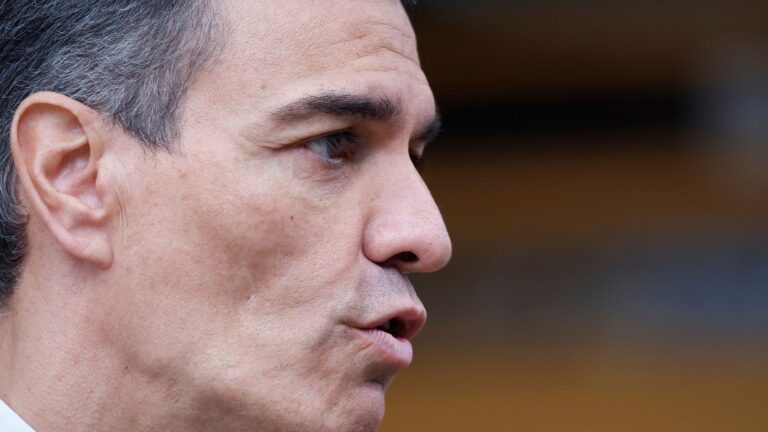 Στα άκρα οι σχέσεις Ισπανίας – Ισραήλ: Έντονη αντίδραση του Τελ Αβίβ για τα μέτρα Σάντσεθ – Απαγόρευση εισόδου στην αντιπρόεδρο της κυβέρνησης