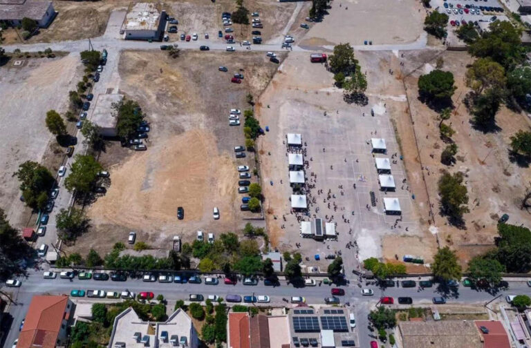 Ένα πάρκο ή ένα ακόμη πάρκινγκ;: Η ΕΛΜΕ Χανίων για τη δημιουργία πάρκινγκ στο Στρατόπεδο Μαρκοπούλου