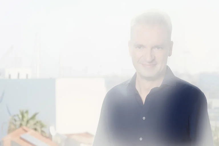 Αλέξης Καλοκαιρινός: Ο αόρατος δήμαρχος