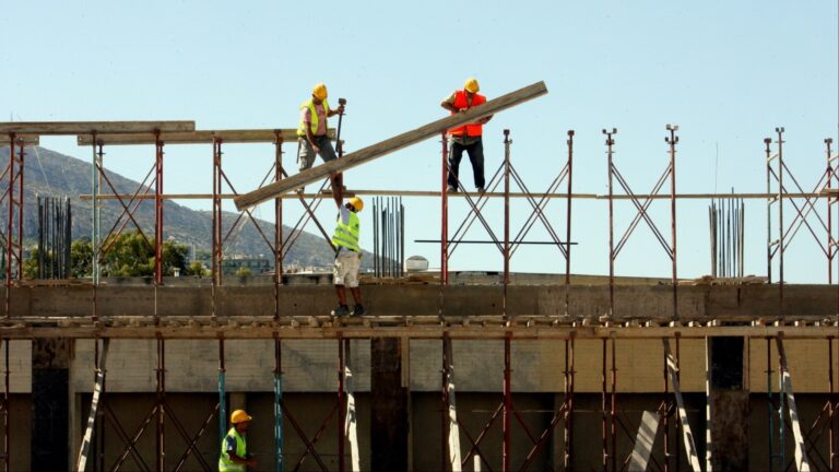 Τραγωδία στη Σταλίδα: Η ώρα της κρίσης για τον θάνατο του Γιώργου Ζερβάκη – Κοινή ανακοίνωση των Εργατικών Κέντρων Κρήτης
