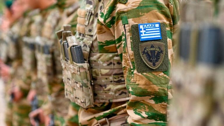Ένοπλες Δυνάμεις: Αντιδράσεις για το νομοσχέδιο Δένδια, εκνευρισμός στο ΥΠΕΘΑ για τη συγκέντρωση διαμαρτυρίας των στρατιωτικών