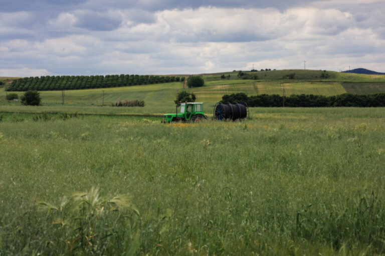 ΟΠΕΚΕΠΕ: Τέσσερις αλήθειες και τέσσερα ψέματα για το διεφθαρμένο κομματικό κράτος της ΝΔ