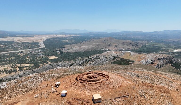 Πέρασε από το ΚΑΣ η εγκατάσταση για ραντάρ κοντά στο μνημείο της Παπούρας
