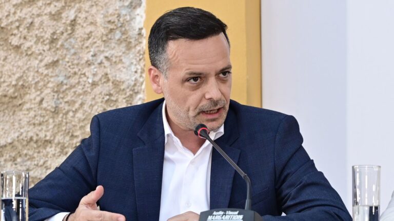 Χάρης Δούκας: Καμία περίπτωση συγκυβέρνησης με τη ΝΔ, να το αποφασίσει το συνέδριο – Τέλος Οκτωβρίου ανοίγει η Βασιλίσσης Όλγας