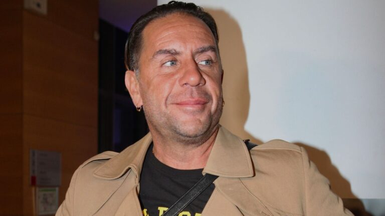 Ο Γιώργος Μαζωνάκης κατέθεσε μηνύσεις κατά της οικογένειάς του