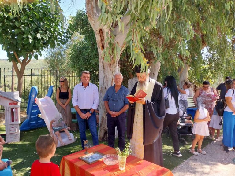 Πραγματοποιήθηκαν οι καθιερωμένοι  Αγιασμοί στις Σχολικές Μονάδες του Δήμου Πλατανιά
