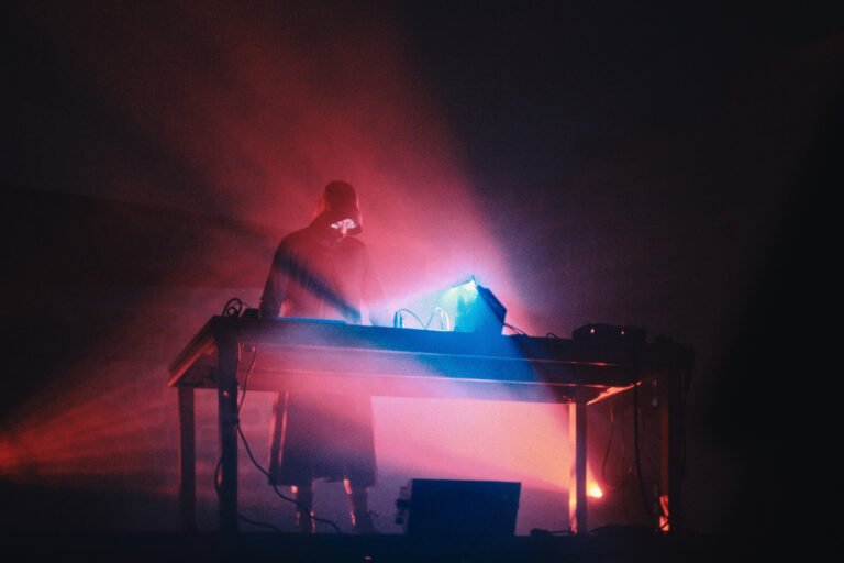 Ametric Festival 2025: Μια σπάνια ηχητική εμπειρία στον Προμαχώνα Σαν Σαλβατόρε στα Χανιά