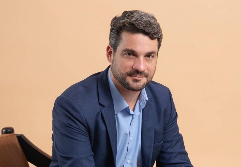 Χανιά: Ο δήμαρχος ζητά επίσπευση της αποκατάστασης του Κλειστού Κολυμβητηρίου Ακρωτηρίου – Πρόταση για τριμερή Προγραμματική Σύμβαση