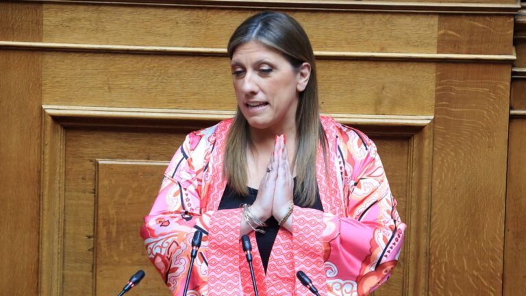 Κωνσταντοπούλου για Τσίπρα: «Του είπα αυτό είναι τρίτο μνημόνιο και μου είπε “μη λες τέτοιες λέξεις”»