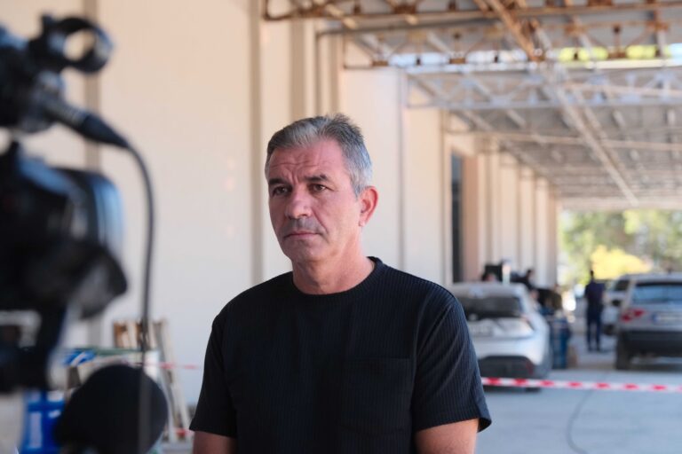 «Βολές» Β. Κατσικανδαράκη για το μεταναστευτικό: «Το Υπουργείο Μετανάστευσης είναι ένα κενό, μόνο μια ταμπέλα. Αύξηση 400% στις ροές στην Κρήτη και το κράτος λείπει»