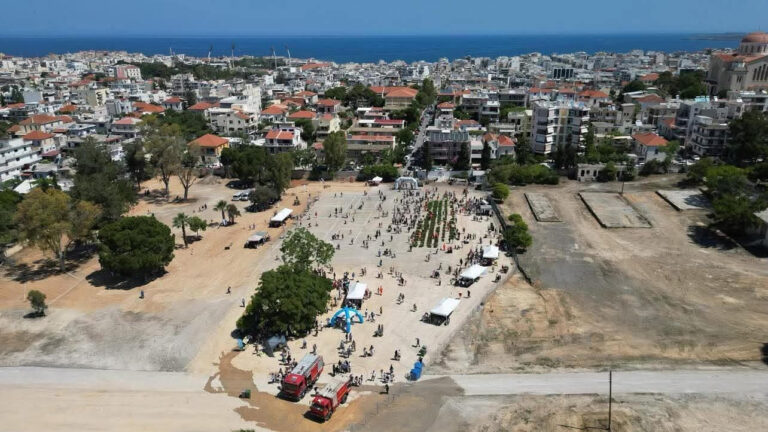 Χανιά: Αντιδράσεις για το μέλλον του στρατοπέδου Μαρκοπούλου — Κάτοικοι καταγγέλλουν προσχηματικό «συμμετοχικό σχεδιασμό» και διεκδικούν μητροπολιτικό πάρκο πρασίνου