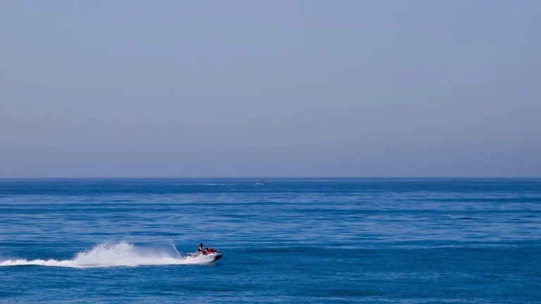 Σοβαρό ατύχημα με τζετ σκι στο Ρέθυμνο – Τραυματίστηκε 19χρονος