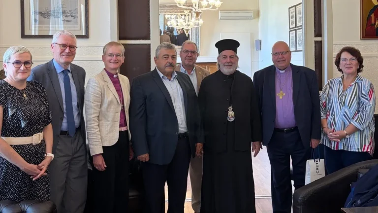 Σε Αντιπεριφερειάρχη και Δήμαρχο Χανίων το Προεδρείο του Συμβουλίου Ευρωπαϊκών Εκκλησιών