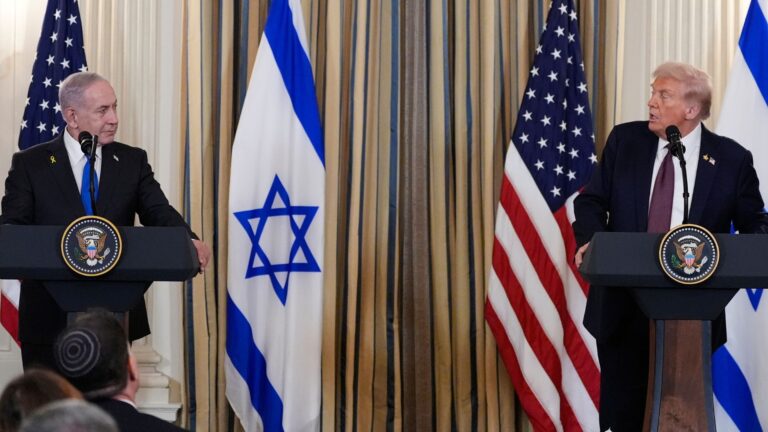 Σανίδα σωτηρίας για τον Νετανιάχου το σχέδιο Τραμπ για τη Γάζα – Ο αμερικανός πρόεδρος μετακίνησε το τέρμα και δίνει παράταση ζωής στον ισραηλινό ηγέτη